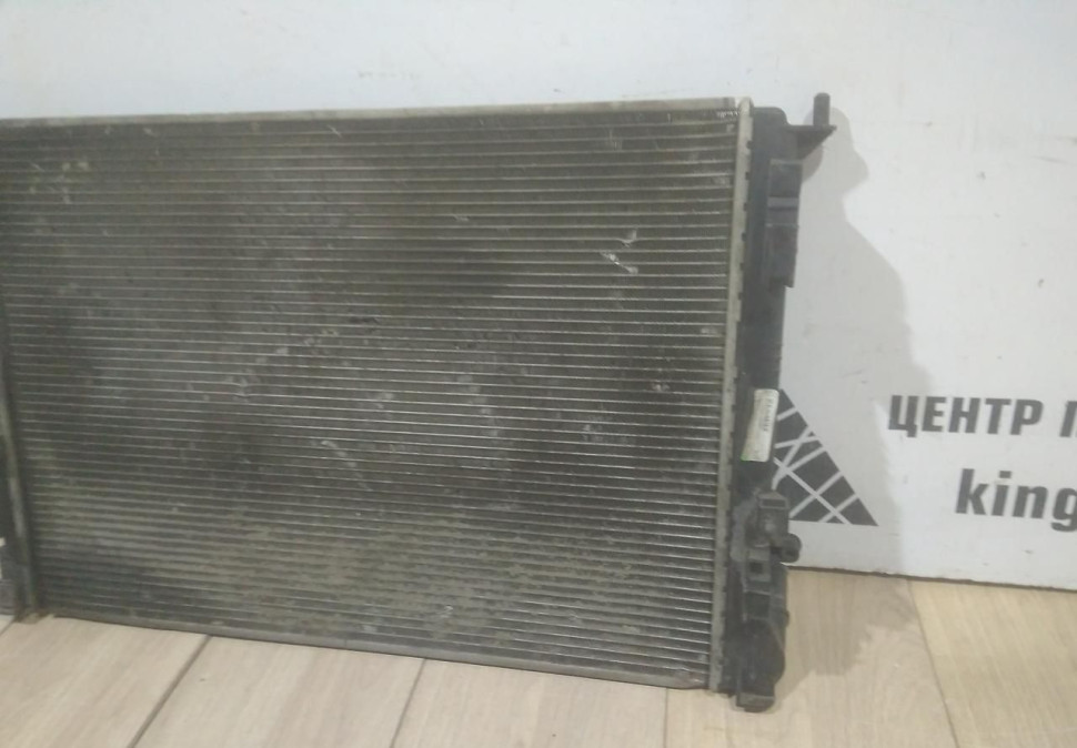 Радиатор охлаждения бу Nissan Almera G15 OEM 8200735039 Радиатор охлаждения бу Nissan Almera G15 OEM 8200735039