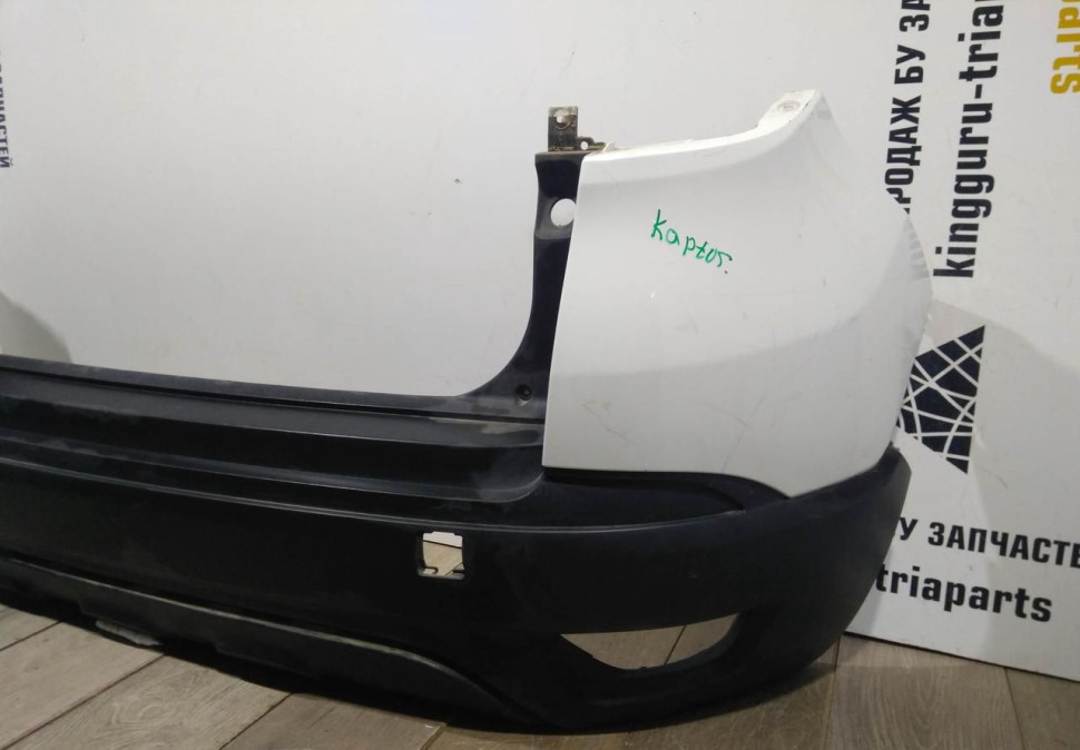 Бампер задний бу Renault Kaptur OEM 850220429R Бампер задний бу Renault Kaptur OEM 850220429R