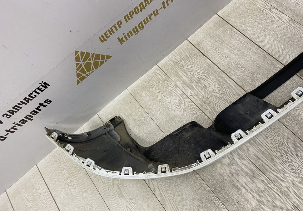 Спойлер заднего бампера Volkswagen Touareg 2 2010 дорестайлинг oem 7P6807521H