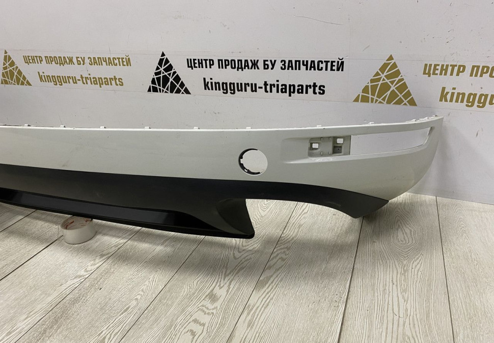 Спойлер заднего бампера Volkswagen Touareg 2 2010 дорестайлинг oem 7P6807521H Спойлер заднего бампера Volkswagen Touareg 2 2010 дорестайлинг oem 7P6807521H