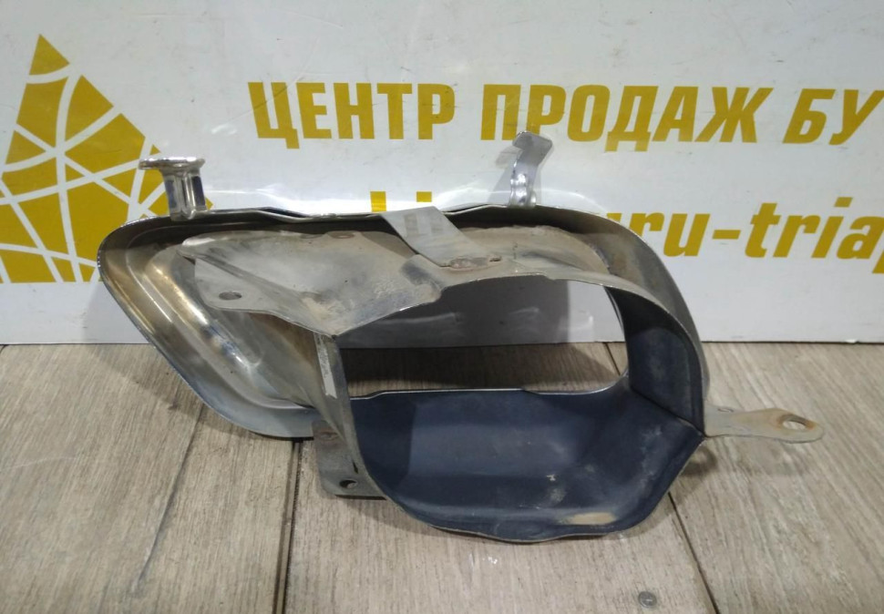 Насадка глушителя левая бу BMW X5 G05 M-Pack OEM 51128074189