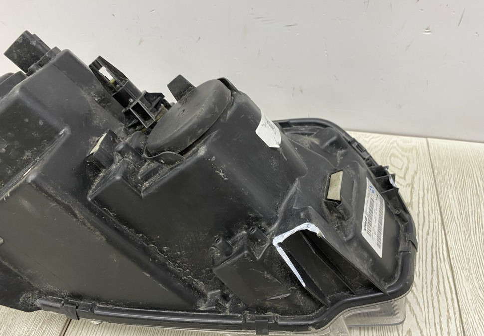 Фара левая Renault Logan 2 рестайлинг OEM 260601719R