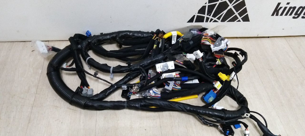 Проводка кузова Hyundai Sonata 7 2,0 АКПП oem 911B0C1931 Проводка кузова Hyundai Sonata 7 2,0 АКПП oem 911B0C1931