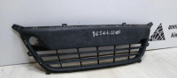 Решетка в бампер Hyundai i20 2008-2014 oem 865611j000