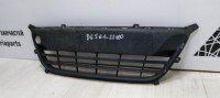Решетка в бампер Hyundai i20 2008-2014 oem 865611j000