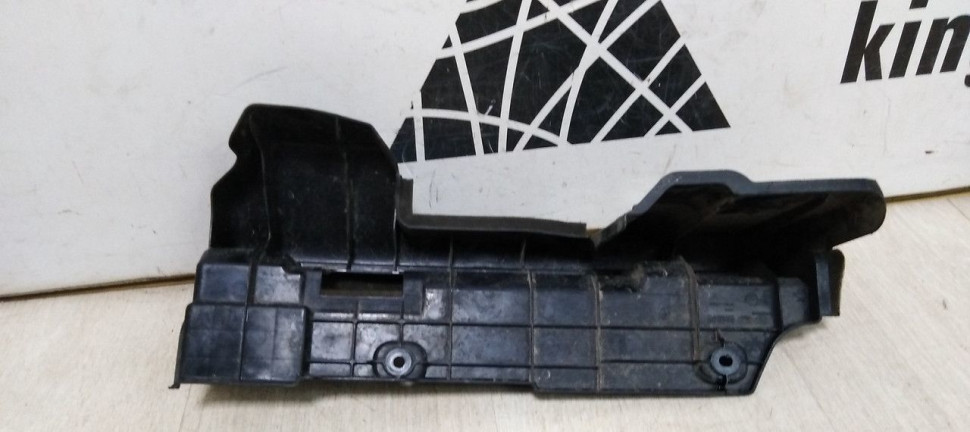 Дефлектор радиатора правый Hyundai Solaris 2 (17-20) oem 25321h5000 Дефлектор радиатора правый Hyundai Solaris 2 (17-20) oem 25321h5000