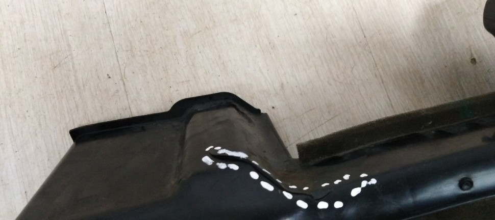 Дефлектор радиатора правый Hyundai Solaris 2 (17-20) oem 25321h5000 Дефлектор радиатора правый Hyundai Solaris 2 (17-20) oem 25321h5000