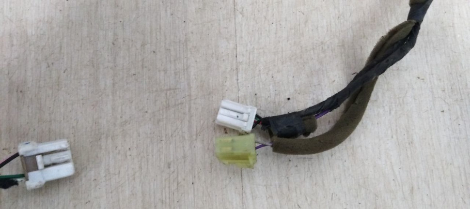 Проводка двери багажника Chevrolet Lacetti х/б (04-13) oem 96464613 (скл3) Проводка двери багажника Chevrolet Lacetti х/б (04-13) oem 96464613 (скл3)