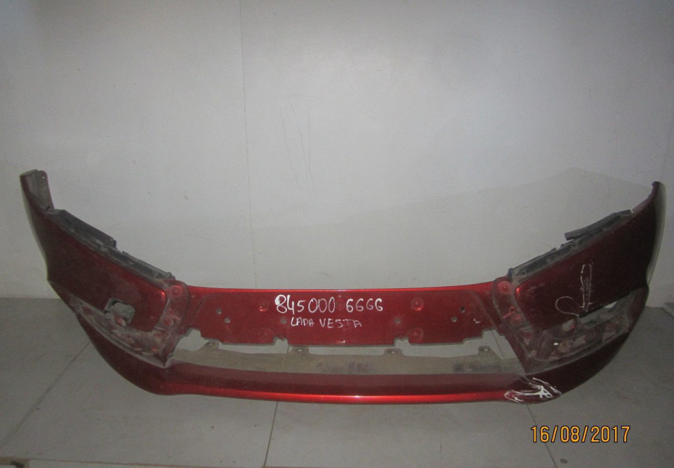 Бампер передний Lada Vesta Oem 8450006666 (трещины) (скл-3)