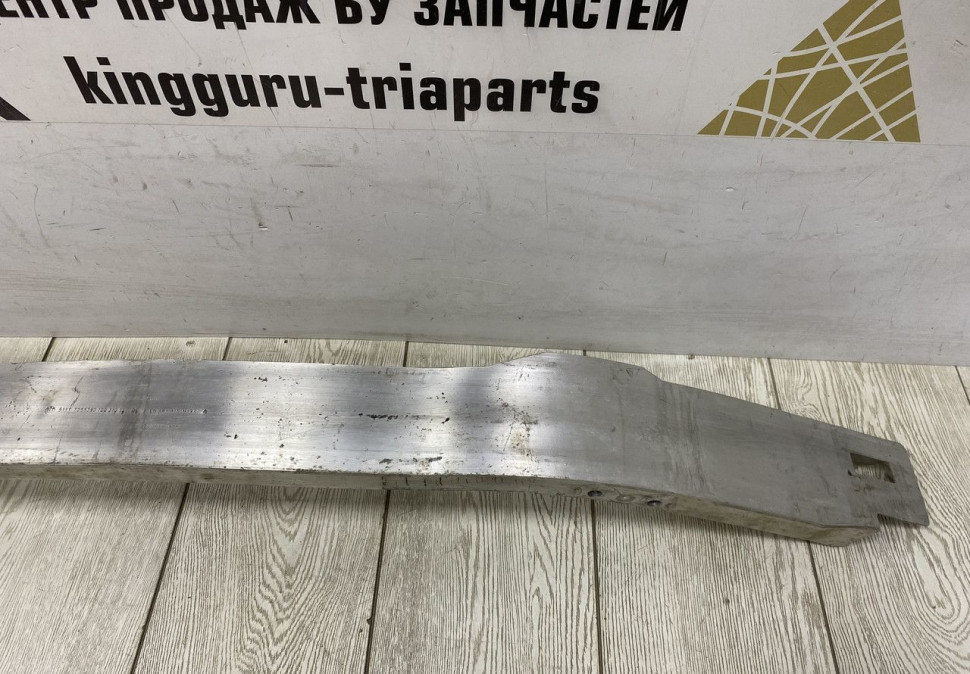 Усилитель переднего бампера BMW 3 F30 2011 OEM 51117255393 Усилитель переднего бампера BMW 3 F30 2011 OEM 51117255393