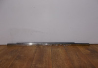 Молдинг двери задний левый бу Jeep Grand Cherokee OEM 55399293AD   (скл-3)