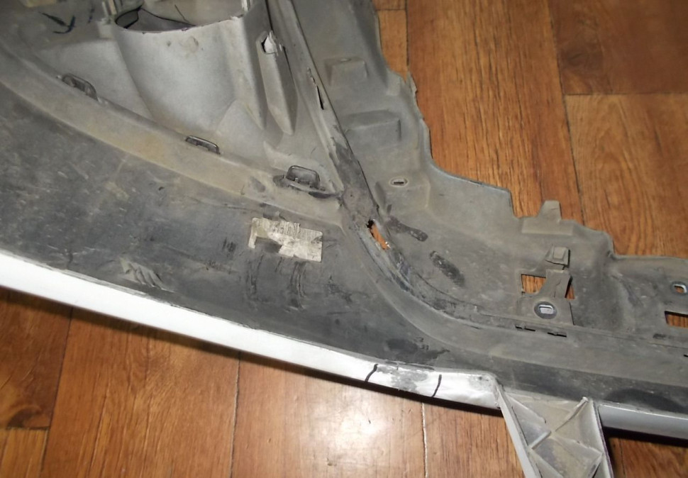 Бампер передний бу Renault Duster рестайлинг OEM 620224960R (скл-5)