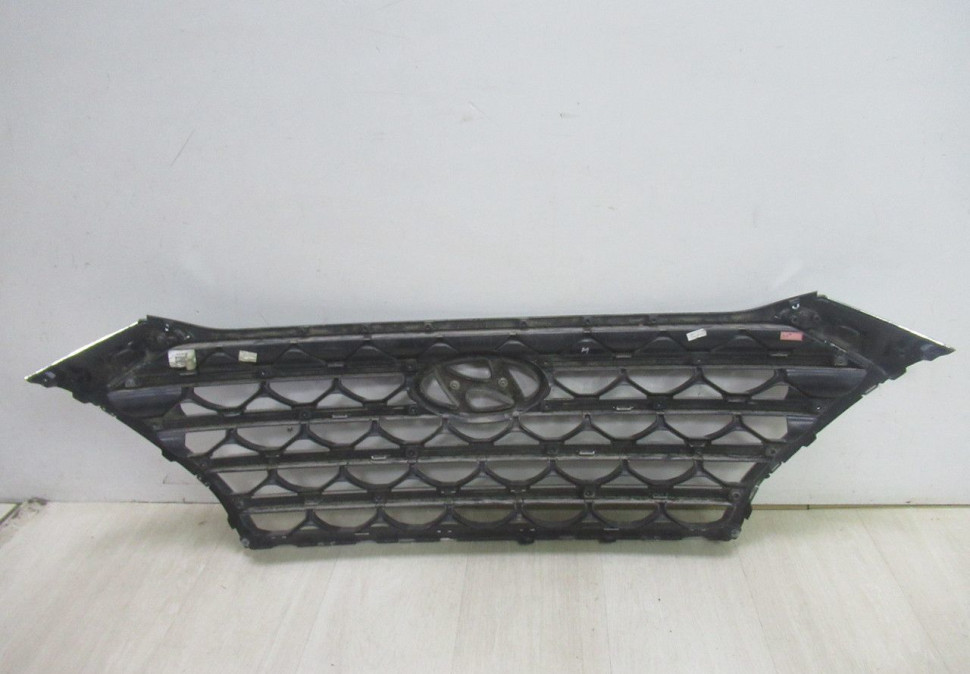 Решетка радиатора Hyundai Tucson 3 рест  oem 86351D7600
