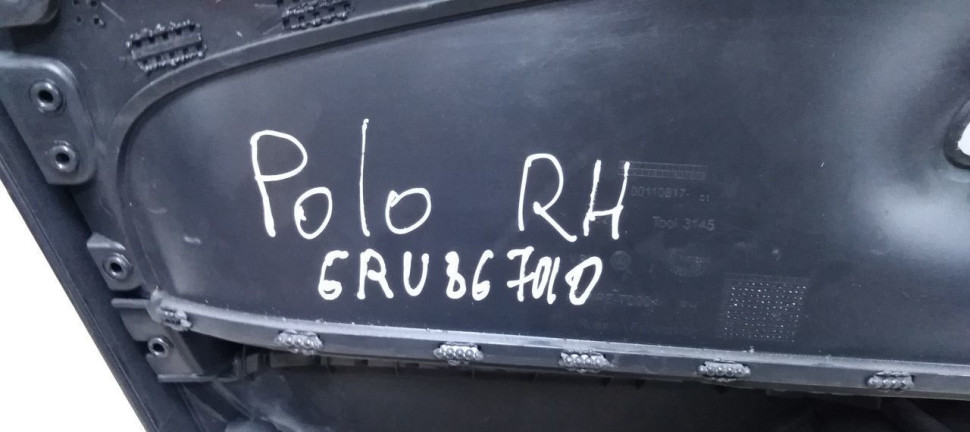 Обшивка двери передняя правая Volkswagen Polo 5 Sedan (09-20) oem 6RU867010 Обшивка двери передняя правая Volkswagen Polo 5 Sedan (09-20) oem 6RU867010