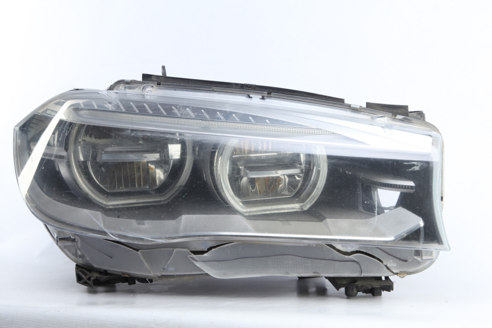 Фара ЛЭД LED правая бу BMW X5 F15 OEM 7290066 Фара ЛЭД LED правая бу BMW X5 F15 OEM 7290066