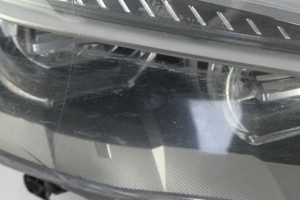Фара ЛЭД LED правая бу BMW X5 F15 OEM 7290066 Фара ЛЭД LED правая бу BMW X5 F15 OEM 7290066