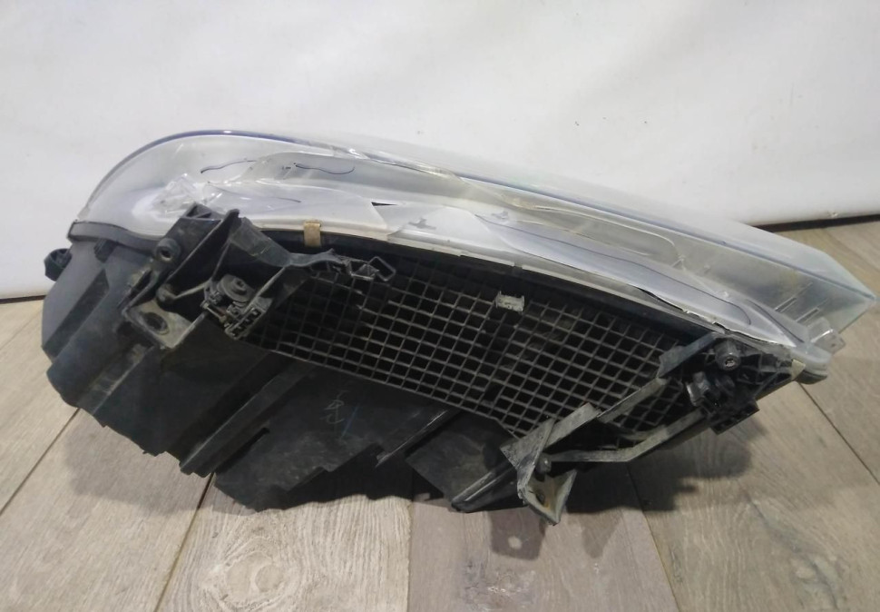 Фара ЛЭД LED правая бу BMW X5 F15 OEM 7290066 Фара ЛЭД LED правая бу BMW X5 F15 OEM 7290066