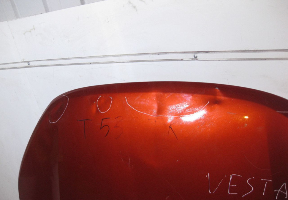 Капот Lada Vesta (вмятины) (скл-3)