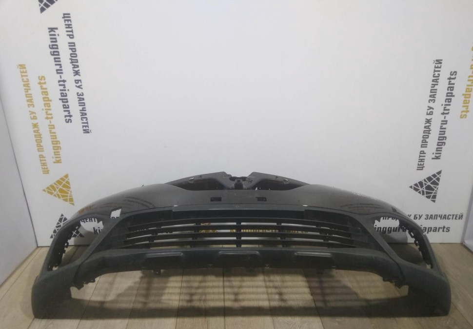 Бампер передний бу Renault Kaptur OEM 620222180R Бампер передний бу Renault Kaptur OEM 620222180R