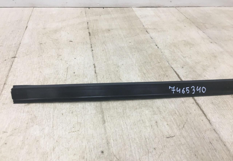 Водосток лобового стекла правый BMW X6 G06 OEM 51317465340
