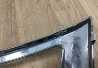Молдинг решетки радиатора Skoda Karoq OEM 57A853761