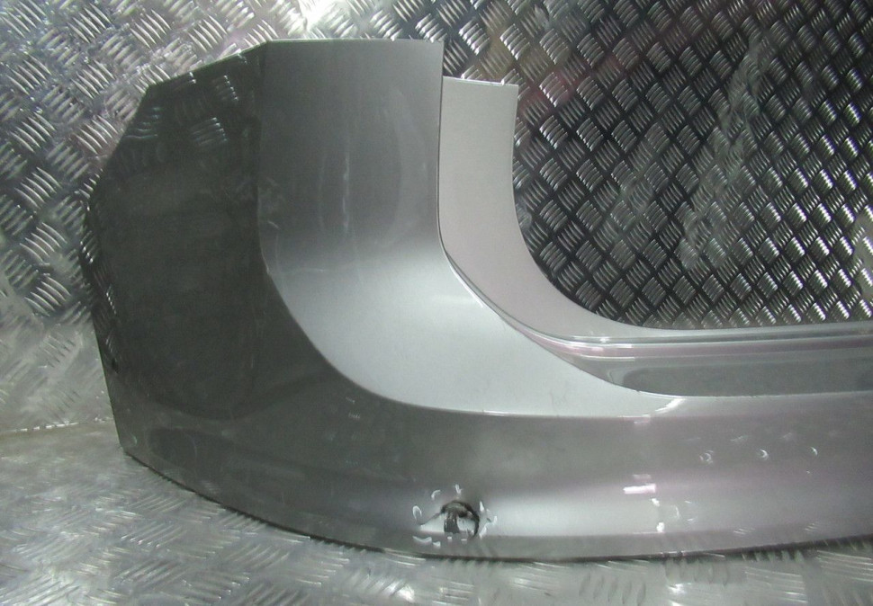 Бампер задний Volkswagen Tiguan 2 oem 5NR807421 (мал.трещина) (скл-5)