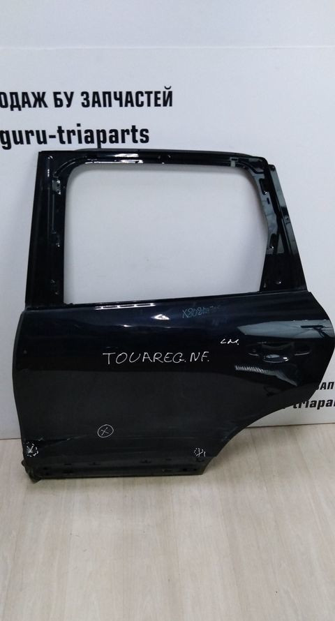 Дверь задняя левая Volkswagen Touareg NF oem 7P0833055A