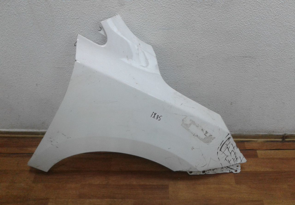 Крыло переднее правое Hyundai ix35 oem 663212S000 (вмятина) Крыло переднее правое Hyundai ix35 oem 663212S000 (вмятина)