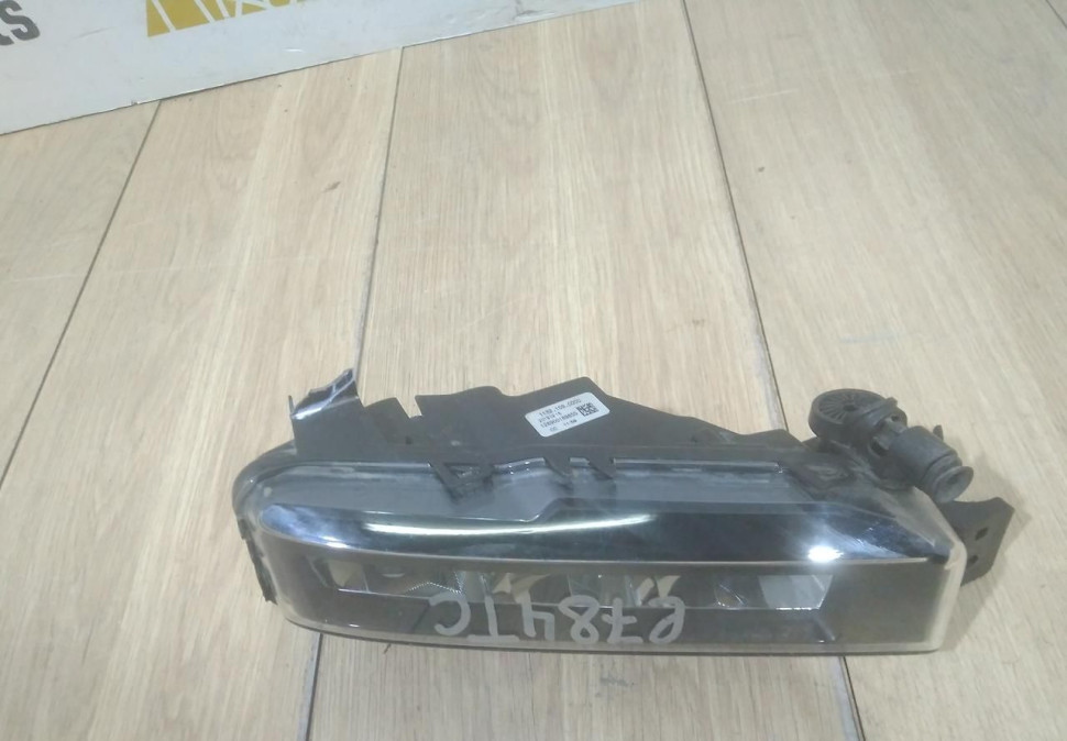 Фара ЛЭД LED противотуманная левая бу BMW 3 G20 OEM 63178089525