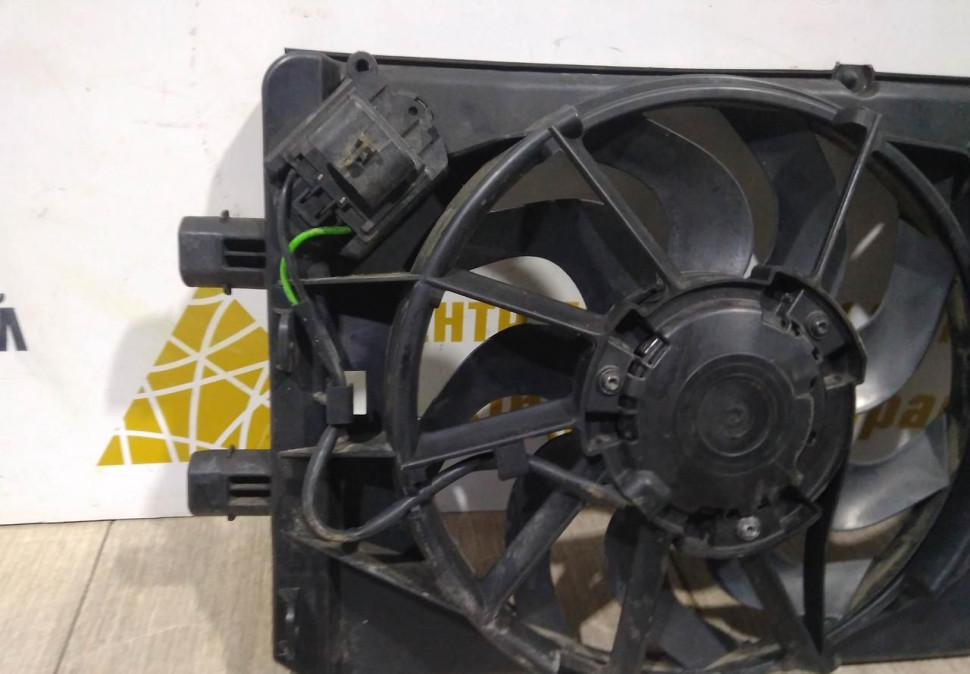 Вентилятор охлаждения бу Datsun OnDo OEM 219001300025 Вентилятор охлаждения бу Datsun OnDo OEM 219001300025