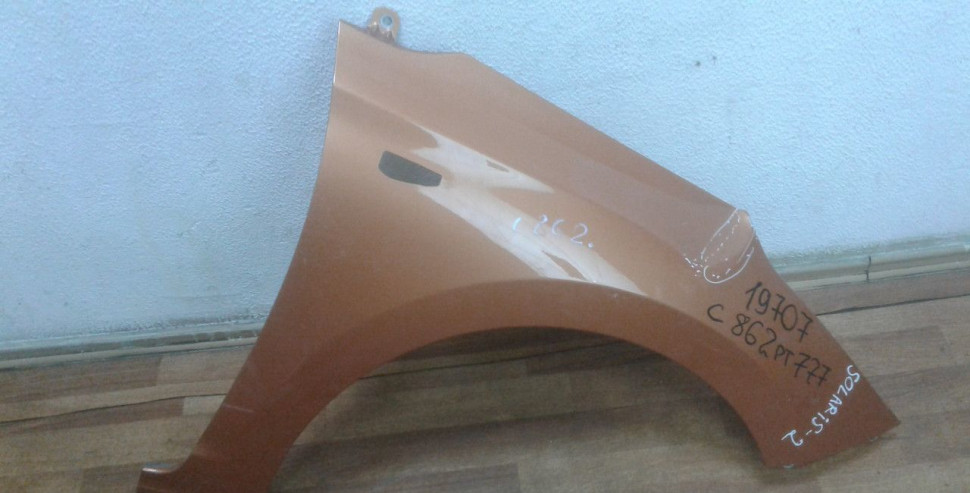 Крыло переднее правое Hyundai Solaris 2 oem 66321F9000 (мал. вмятина)