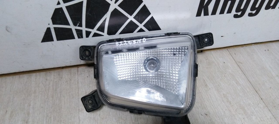 Противотуманная фара (Птф) правая Hyundai Creta oem 92208m0000