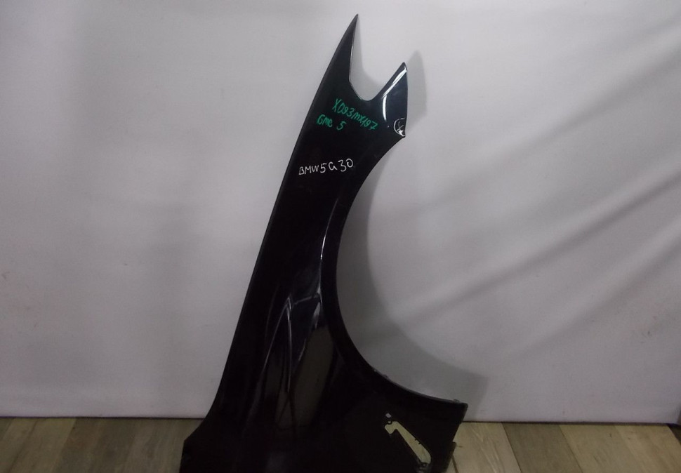 Крыло переднее правое бу BMW 5 G30 OEM 41007443688
