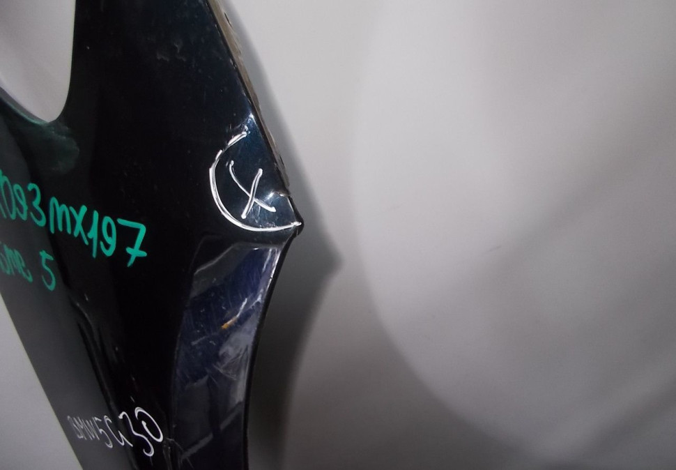Крыло переднее правое бу BMW 5 G30 OEM 41007443688
