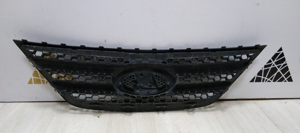 Решетка радиатора Lada Largus (12-20) oem 8450091244 (Скл-3) Решетка радиатора Lada Largus (12-20) oem 8450091244 (Скл-3)