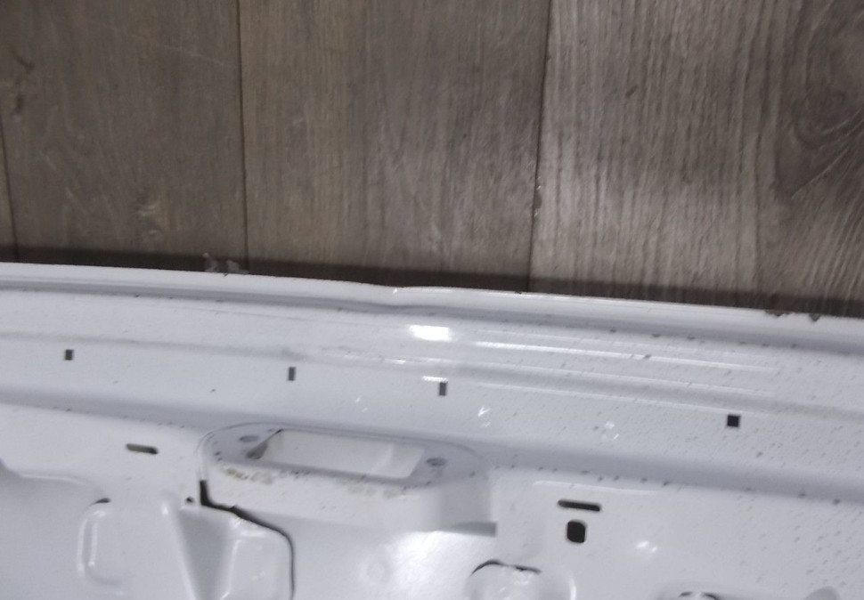 Крышка багажника бу Skoda Yeti рестайлинг OEM 5L6827025F Крышка багажника бу Skoda Yeti рестайлинг OEM 5L6827025F