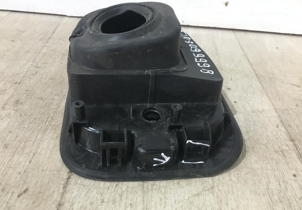 Лючок бензобака Skoda Rapid OEM 5JA809999B
