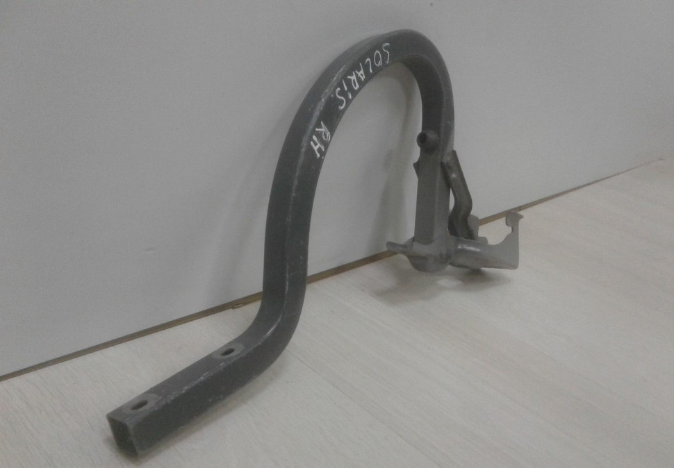 Петля крышки багажника правая Hyundai Solaris 1 седан oem 792204l000