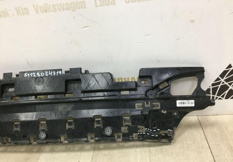 Кронштейн заднего бампера нижний BMW 5 G30 M-Pack OEM 51128064714 Кронштейн заднего бампера нижний BMW 5 G30 M-Pack OEM 51128064714
