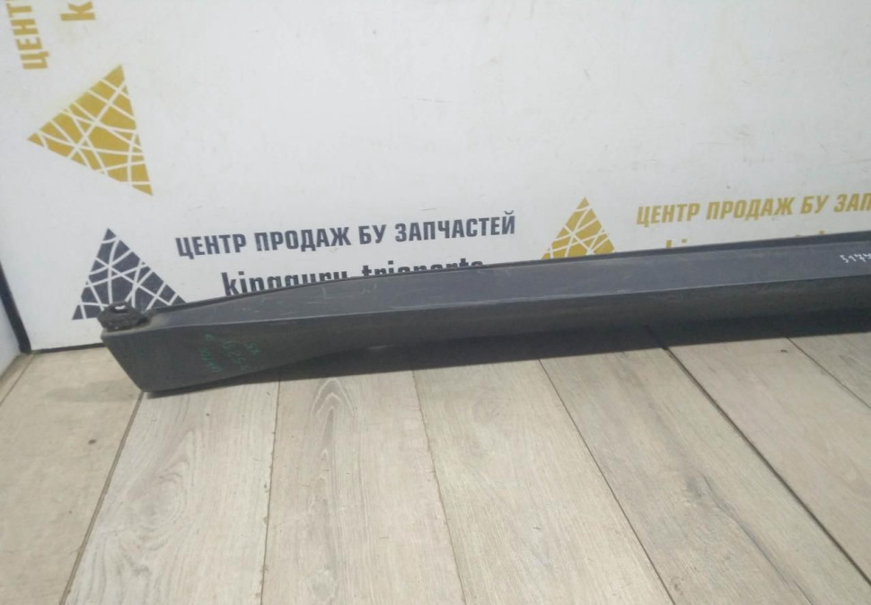 Порог правый бу BMW X5 E70 OEM 51777191242 Порог правый бу BMW X5 E70 OEM 51777191242