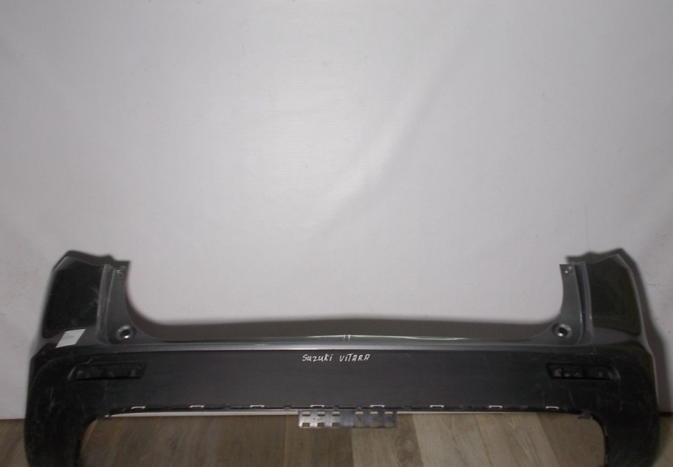 Бампер задний бу Suzuki Vitara 2 OEM 7181154P