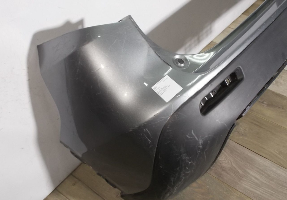 Бампер задний бу Suzuki Vitara 2 OEM 7181154P