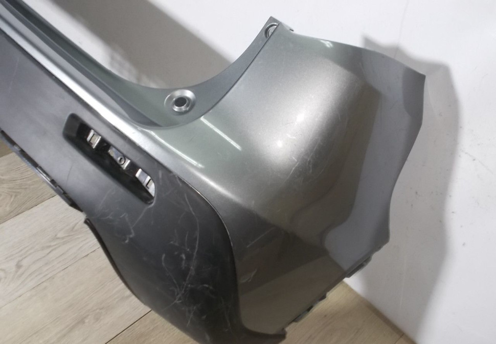 Бампер задний бу Suzuki Vitara 2 OEM 7181154P