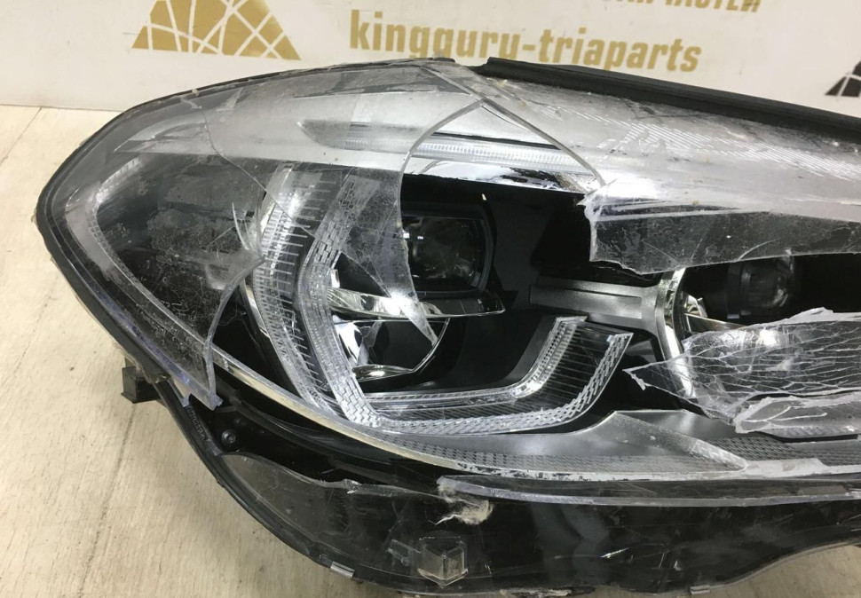 Фара ЛЭД LED адаптив правая бу BMW X3 G01 OEM 8739654