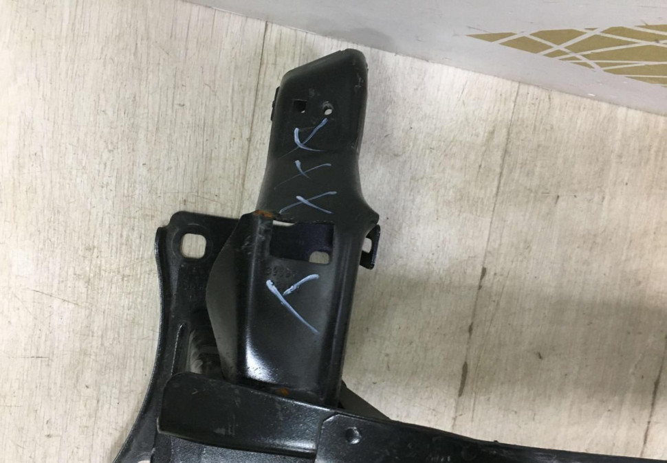 Усилитель переднего бампера Skoda Kodiaq OEM 565807109E