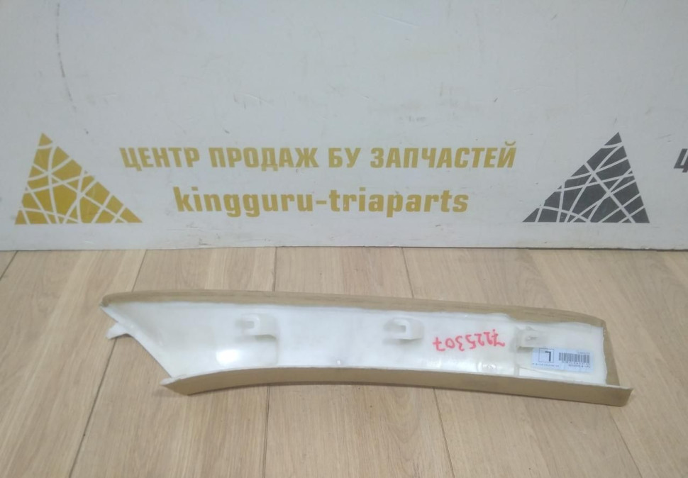 Обивка лобовой стойки левая бу BMW X3 F25 OEM 51437225307 Обивка лобовой стойки левая бу BMW X3 F25 OEM 51437225307