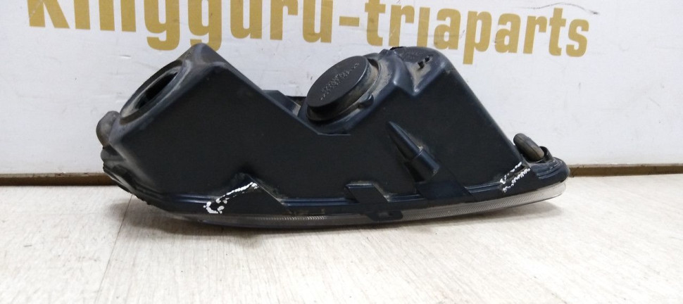 Противотуманная фара левая Volkswagen Polo 5 рест (15-20) oem 6R0941061D