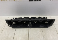 Кронштейн заднего бампера центральный BMW X7 G07 OEM 51127420658