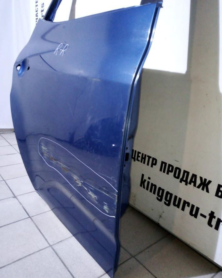 Дверь задняя правая бу Kia Venga OEM 770041P000