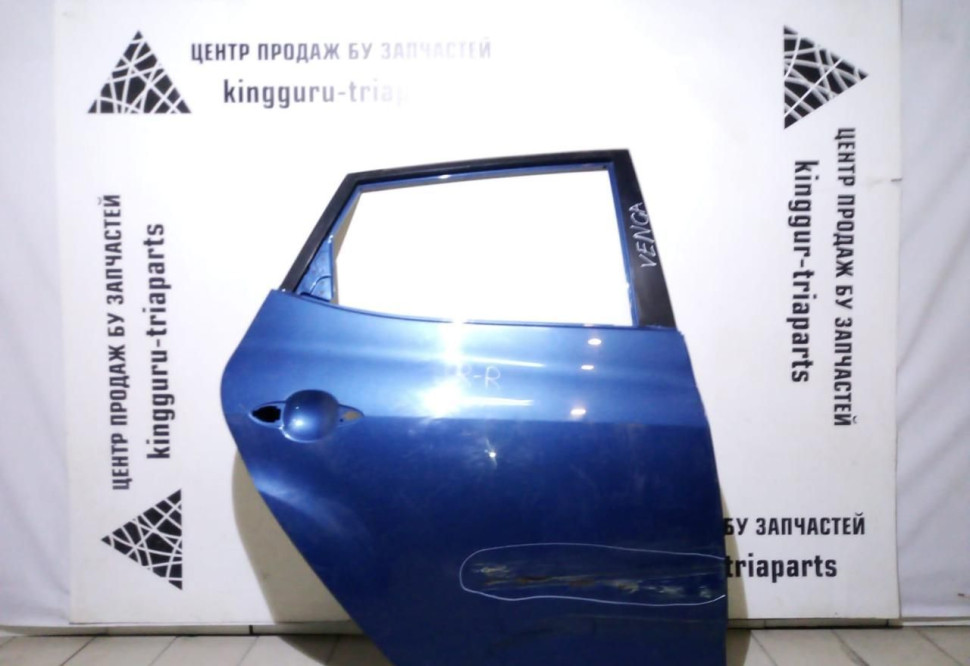 Дверь задняя правая бу Kia Venga OEM 770041P000